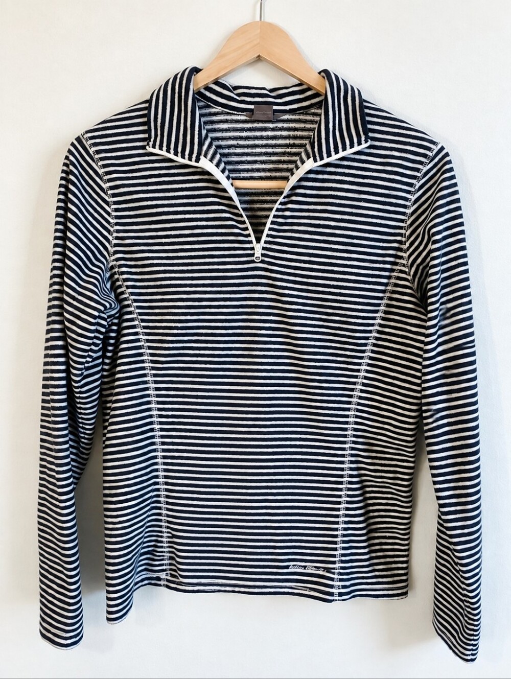 •Eddie Bauer Blue & White Quarter-zip Pullover